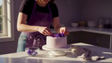 Transform birthday cakes with stunning edible flower designs